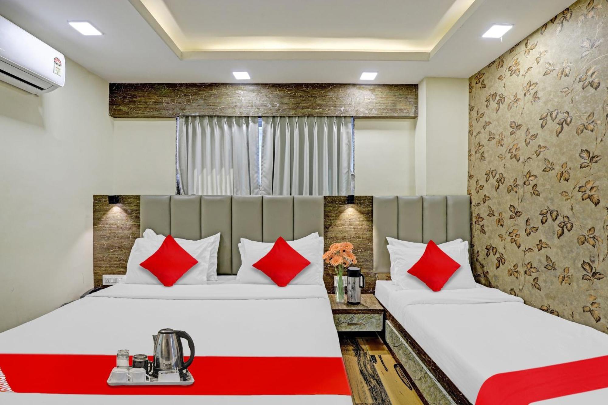 Collection O Hotel Raj Palace ヴァドーダラー エクステリア 写真